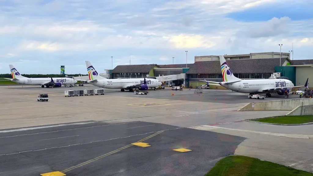 flight status in punta cana airport